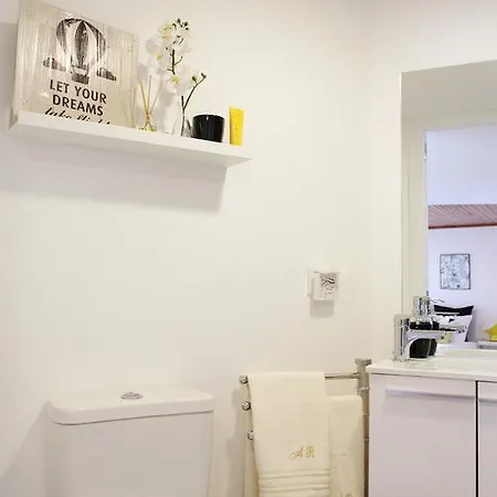 Alfama Rose - Guitarra Lissabon