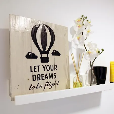 Alfama Rose - Guitarra *