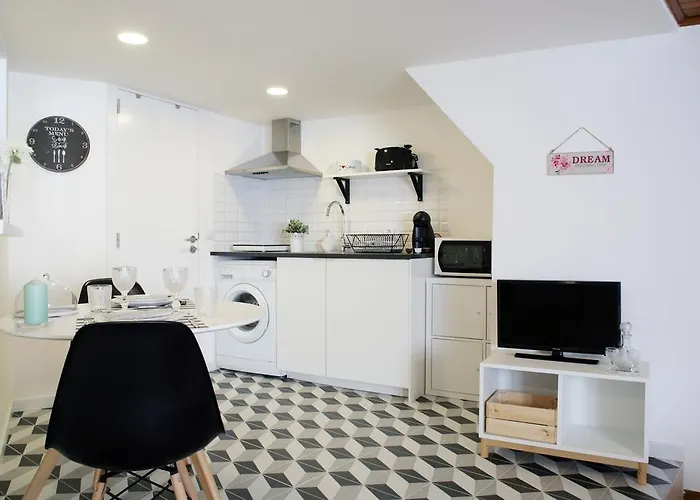 Apartman Alfama Rose - Guitarra